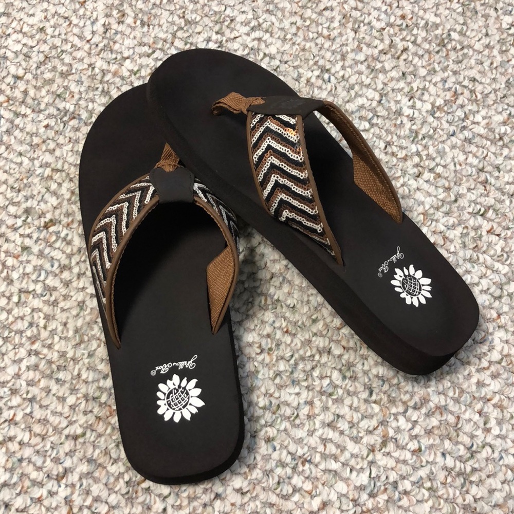 Yellow Box flip flops size 8.5